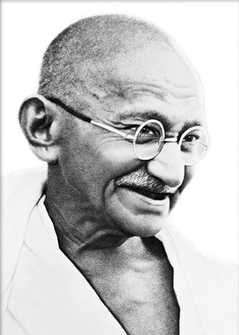 مهاتما گاندی : انسان ضعیف هرگز نمی تواند ببخشد. بخشش…